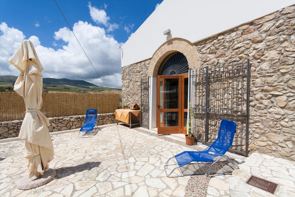 Antico Casale Siciliano Guest House Balata di Baida Exterior foto
